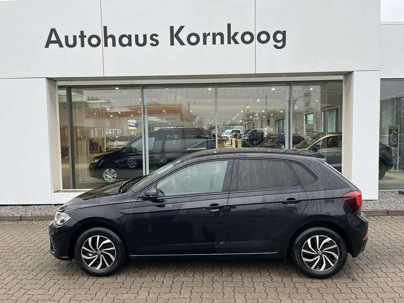 Schwarz Neu 2025 VW Polo Life Limousine | 20.990 € (Fairer Preis) - Bild 1/4