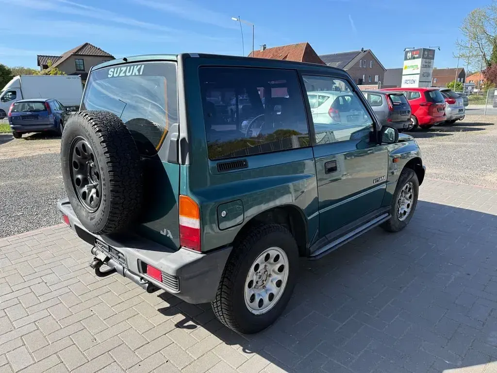 Gebraucht Suzuki Vitara 80 PS (58 kW) 1997 Grün SUV