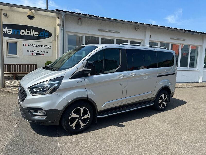Silber Gebraucht 2022 Ford Tourneo Custom Active Kombi | 27.800 € (Fairer Preis) - Bild 1/4