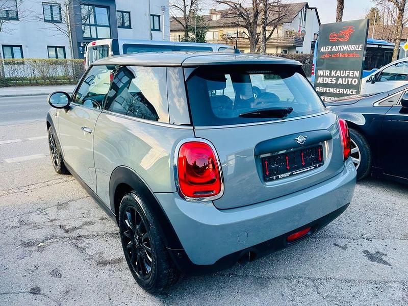 Gebraucht Mini One D 95 PS (69 kW) 2018 Grau Kleinwagen