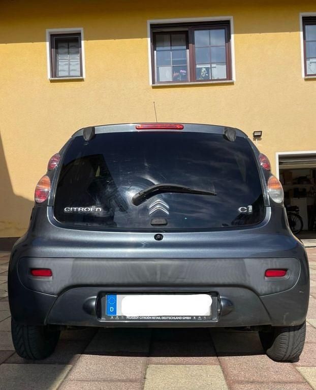 Gebraucht Citroën C1 Style 68 PS (50 kW) 2012 Grau Kleinwagen