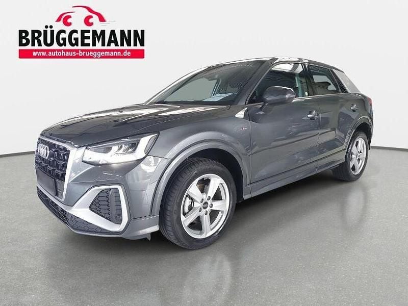 Grau Gebraucht 2023 Audi Q2 S-Line SUV | 25.890 € (Fairer Preis) - Bild 1/4