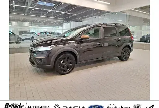Gebraucht Dacia Jogger Extreme 110 PS (80 kW) 2024 Schwarz Van / Kleinbus