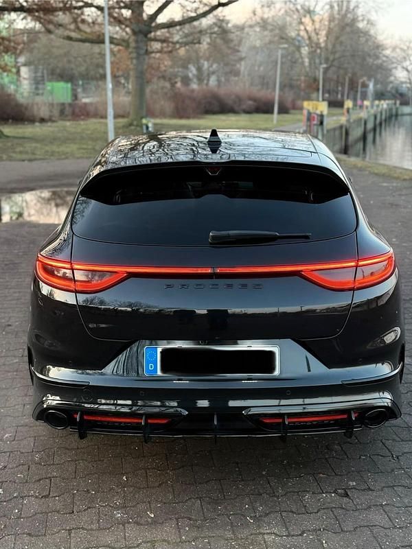 Gebraucht Kia ProCeed GT 204 PS (150 kW) 2022 Schwarz Kombi