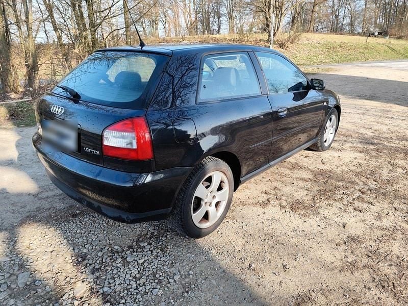 Gebraucht Audi A3 Sport 101 PS (74 kW) 2002 Kleinwagen