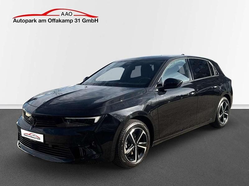 Gebraucht Opel Astra 131 PS (96 kW) 2024 Karbon schwarz Limousine