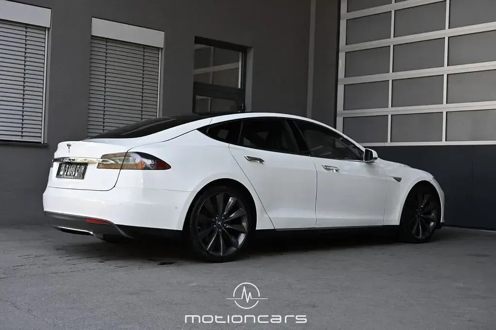 Gebraucht Tesla Model S 244 kW (332 PS) 2016 Weiß Kleinwagen