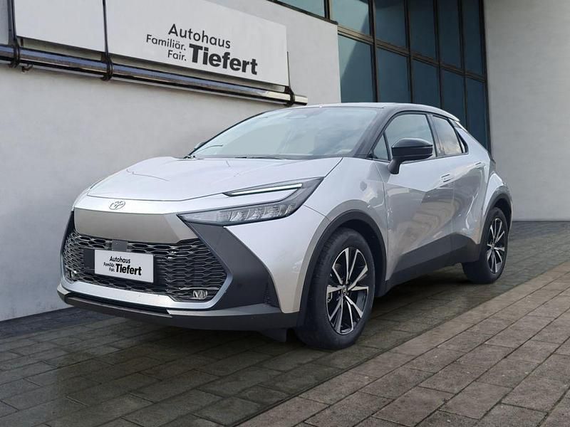 Silber Neu 2024 Toyota C-HR Edition SUV | 34.480 € (Teuer) - Bild 1/3