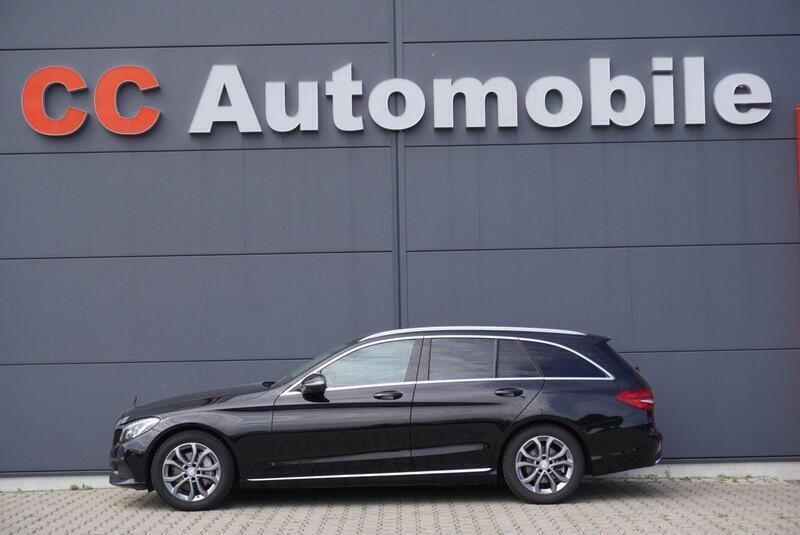 Schwarz Gebraucht 2016 Mercedes C250 Avantgarde Kombi | 20.980 € (Fairer Preis) - Bild 1/4