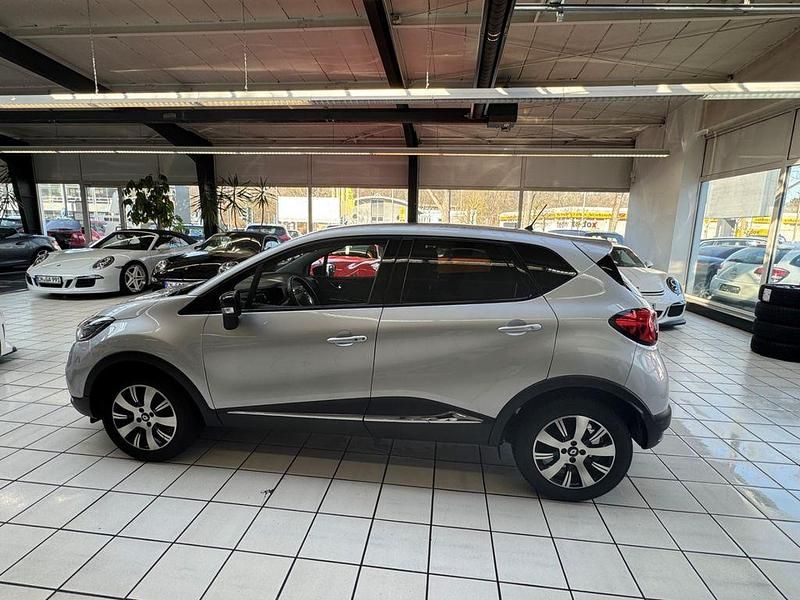 Gebraucht Renault Captur Luxe 120 PS (88 kW) 2015 Silber SUV
