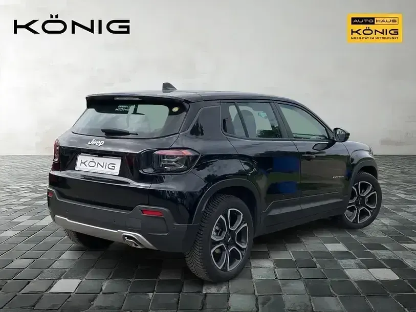 Occasion Jeep Avenger Altitude 101 ch (74 kW) 2023 Noir SUV