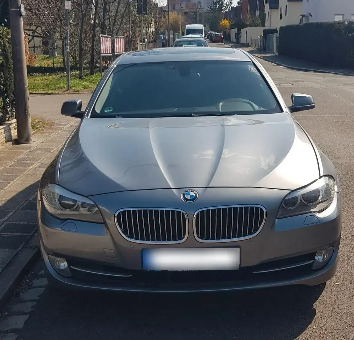 Second-hand BMW 520 Efficient Dynamics 184 CP (135 kW) 2012 Gri Berlinǎ