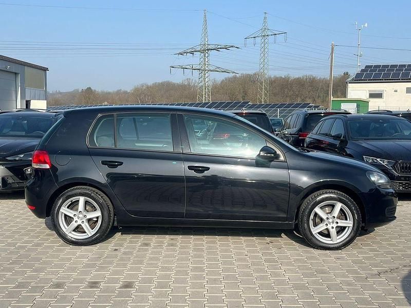 Gebraucht VW Golf VI 80 PS (58 kW) 2009 Schwarz Kleinwagen