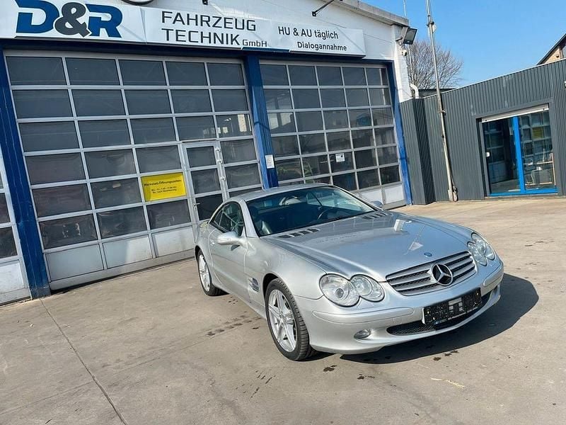 Gebraucht Mercedes SL500 306 PS (225 kW) 2002 Silber Cabrio