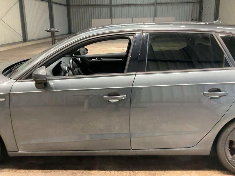 Gebraucht Audi A3 S-Line 125 PS (91 kW) 2013 Grau Limousine