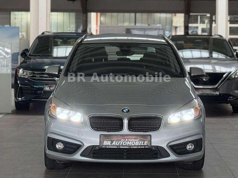 Gebraucht BMW 218 Advantage 136 PS (100 kW) 2017 Grau Van / Kleinbus