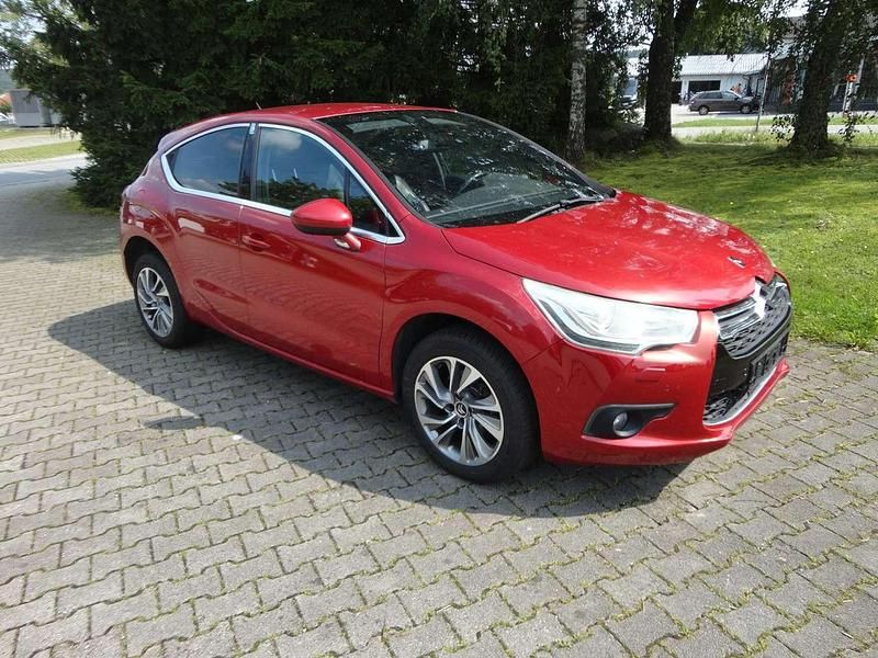 Gebraucht Citroën DS4 So Chic 156 PS (114 kW) 2011 Rouge babylone Kleinwagen