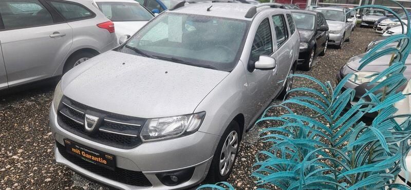 Grau Gebraucht 2016 Dacia Logan MCV Lauréate Kombi | 4.790 € (Fairer Preis) - Bild 1/4