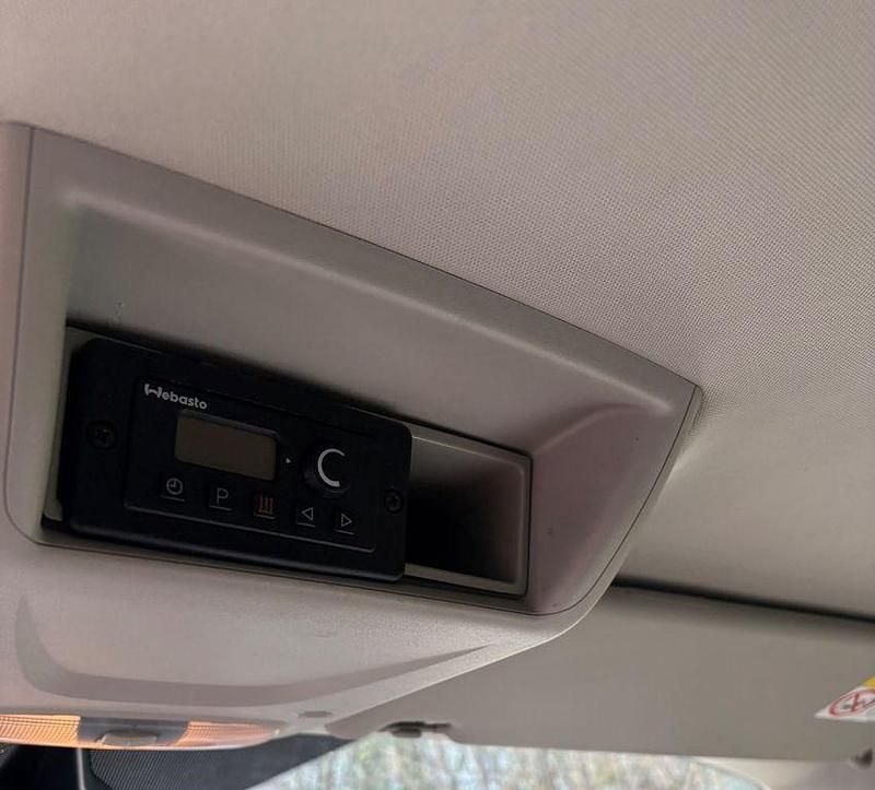 Gebraucht Ford Tourneo 155 PS (114 kW) 2016 Schwarz Van / Kleinbus