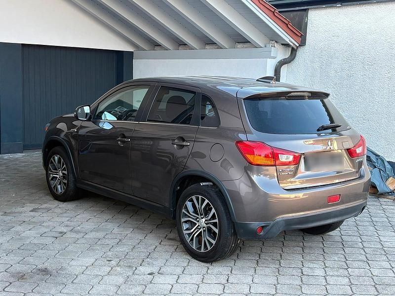 Gebraucht Mitsubishi ASX 117 PS (86 kW) 2017 Braun SUV
