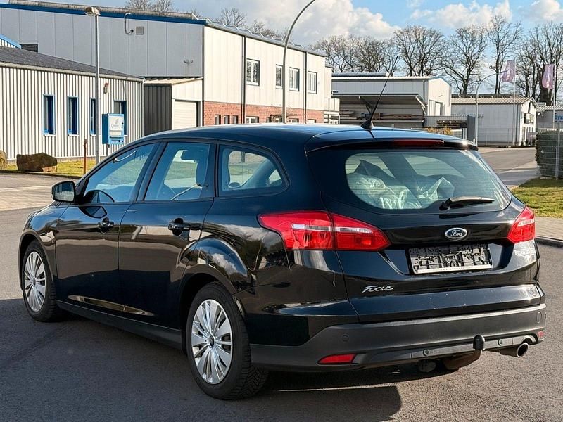 Gebraucht Ford Focus Business Edition 150 PS (110 kW) 2016 Schwarz Kombi