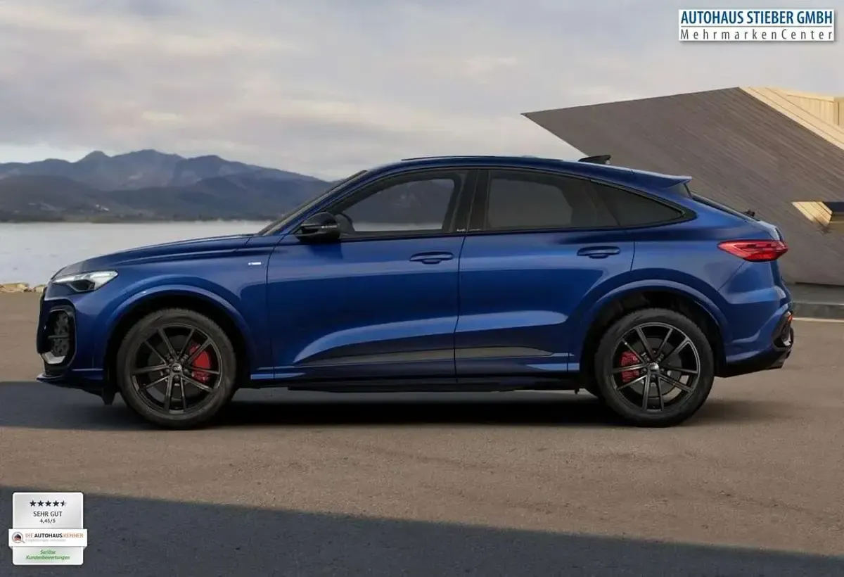 Neu Audi Q5 Sportback S-Line 299 PS (219 kW) 2026 Navarrablau metallic SUV