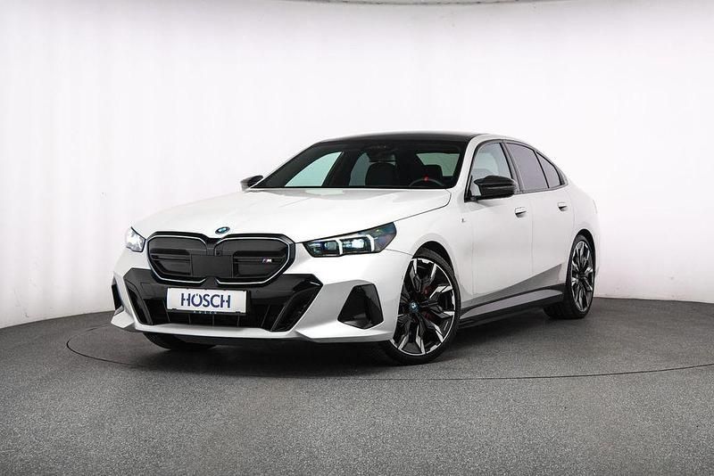 Weiß Gebraucht 2023 BMW i5 Performance Limousine | 65.990 € (Fairer Preis) - Bild 1/4