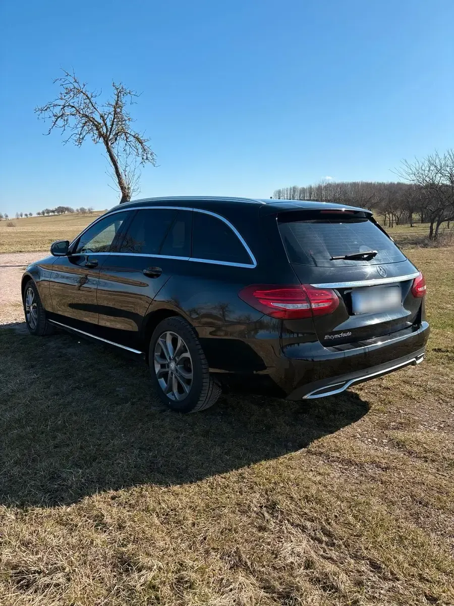Gebraucht Mercedes C180 156 PS (114 kW) 2016 Schwarz Kombi