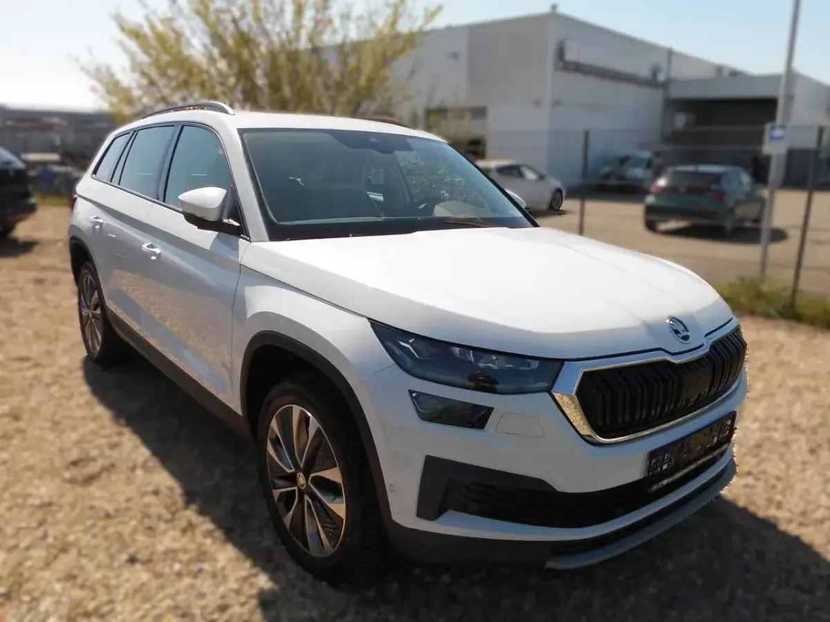 Gebraucht Skoda Kodiaq Tour 200 PS (147 kW) 2023 Weiß SUV