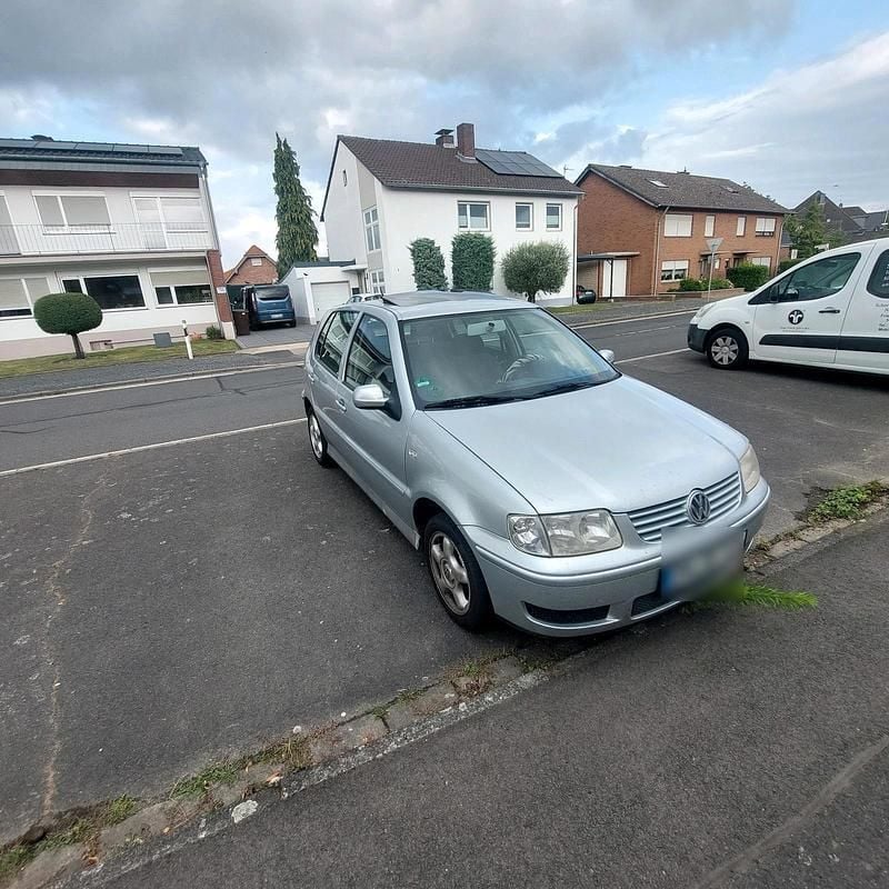 Silber Gebraucht 2002 VW Polo Kleinwagen | 1.500 € (Guter Preis) - Bild 1/4