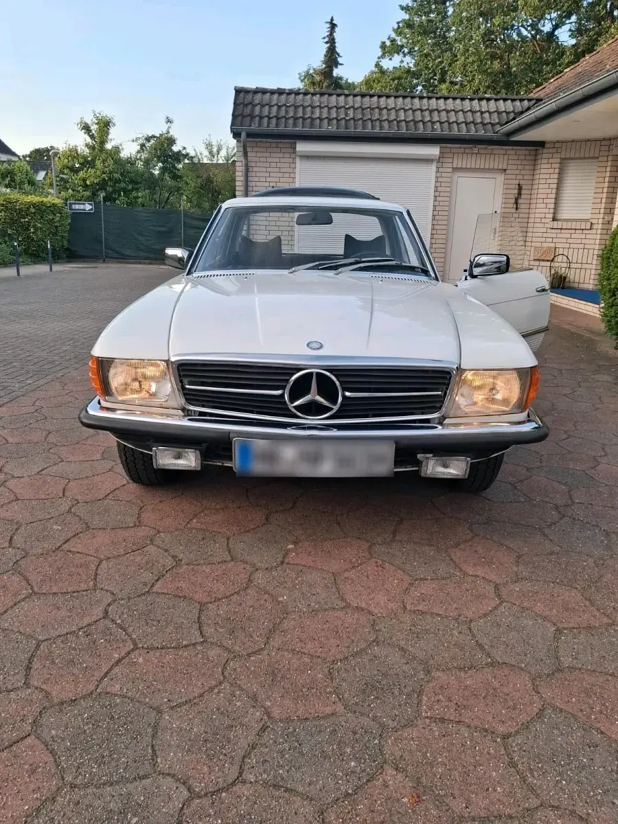 Gebraucht Mercedes SLC280 185 PS (136 kW) 1976 Weiß Coupé