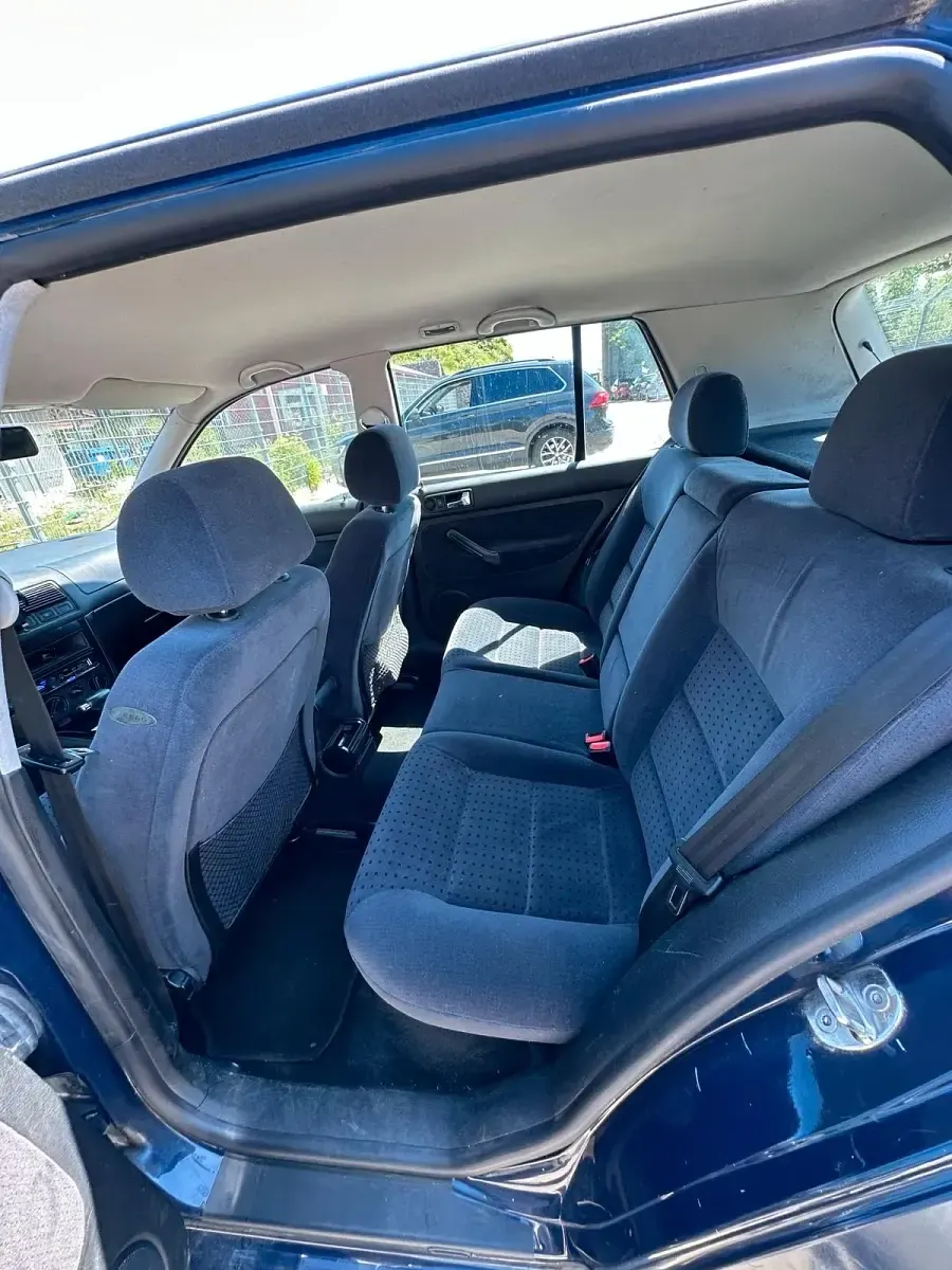 Gebraucht VW Golf IV 75 PS (55 kW) 1998 Blau Kleinwagen