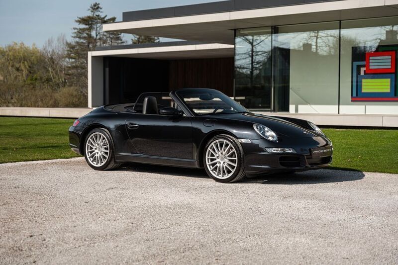 Schwarz Gebraucht 2005 Porsche 911 Carrera Cabriolet Sport Cabrio | 52.900 € (Fairer Preis) - Bild 1/4