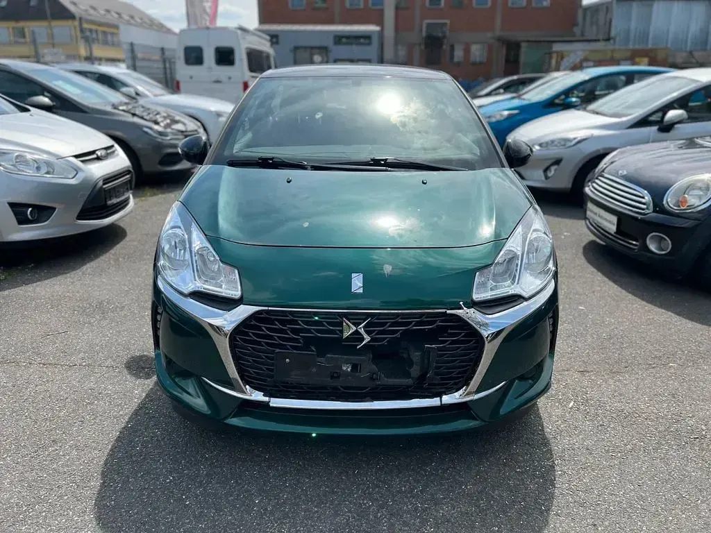 Gebraucht DS Automobiles DS3 82 PS (60 kW) 2017 Schwarz Kleinwagen