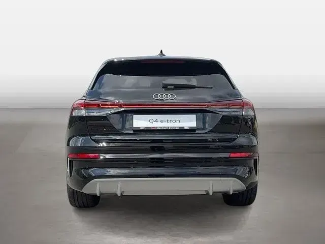 Neu Audi Q4 e-tron Performance 210 kW (286 PS) 2026 Schwarz SUV
