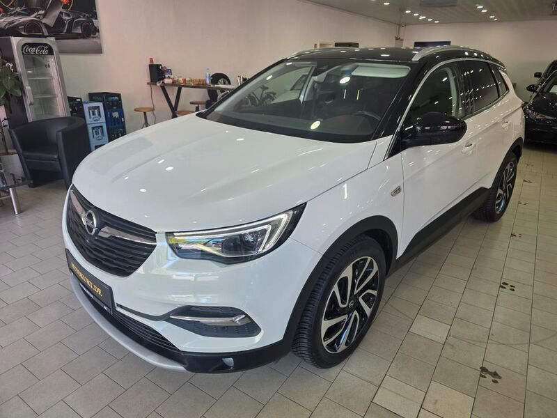 Weiß Gebraucht 2017 Opel Grandland X Business Innovation SUV | 13.990 € (Etwas zu teuer) - Bild 1/4