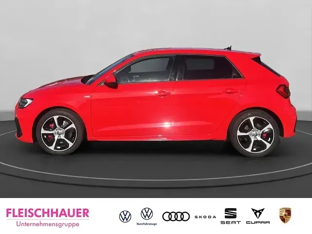 Gebraucht Audi A1 S-Line 200 PS (147 kW) 2020 Misanorot perleffekt SUV