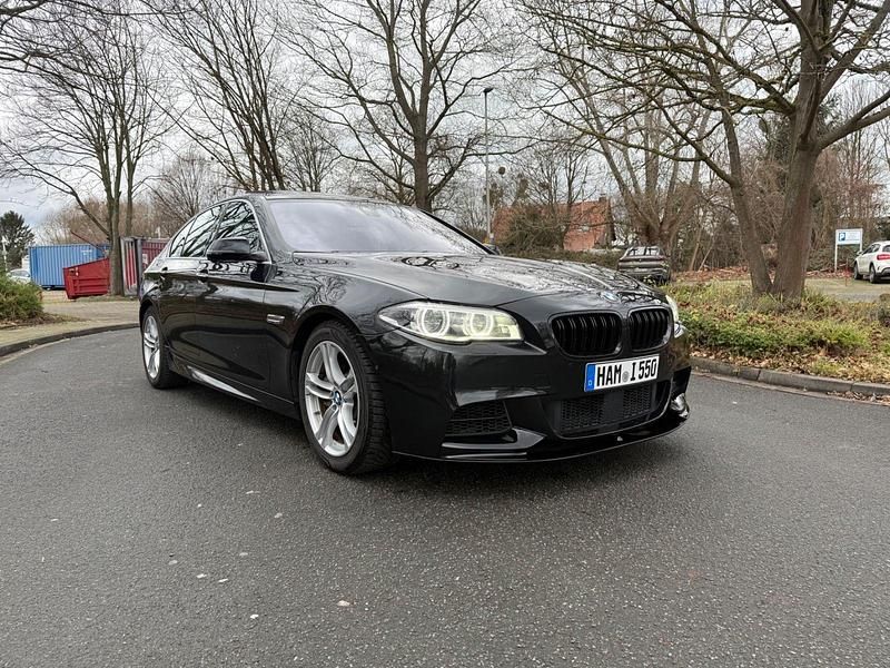 Gebraucht BMW 550 Luxury Line 449 PS (330 kW) 2014 Schwarz Limousine