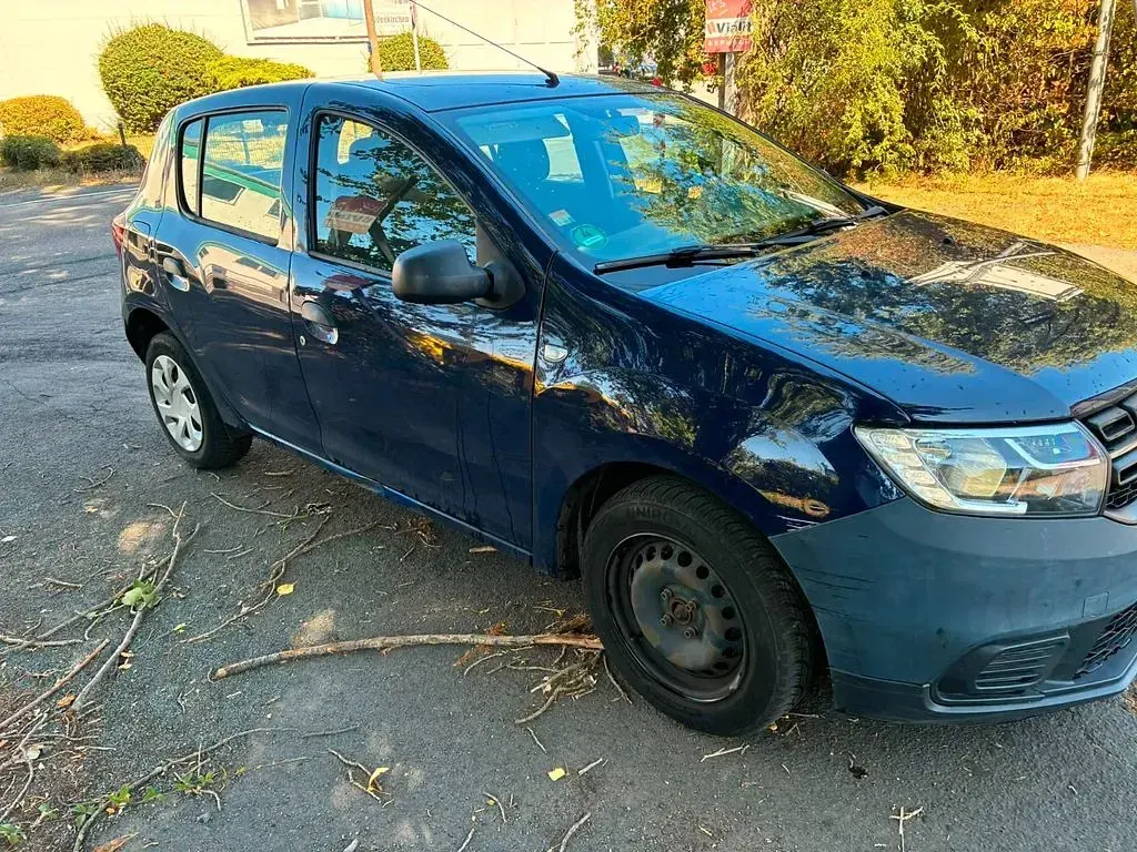 Gebraucht Dacia Sandero Acces 73 PS (53 kW) 2018 Blau Limousine