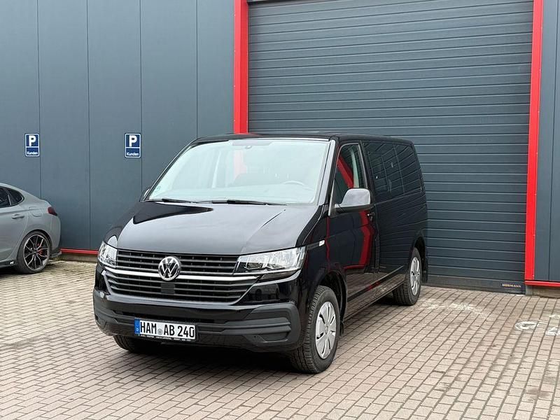 Gebraucht VW Transporter 150 PS (110 kW) 2022 Schwarz Van