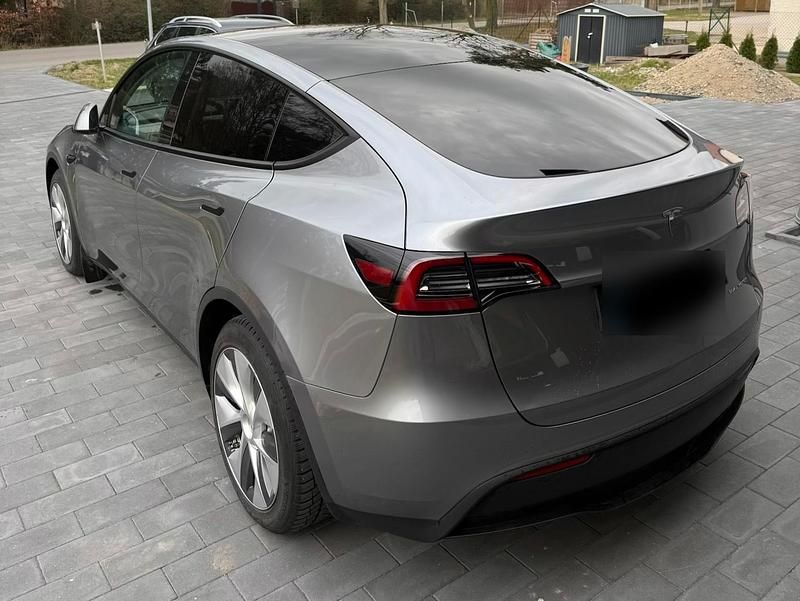 Gebraucht Tesla Model Y Long Range AWD 378 kW (514 PS) 2023 Silber SUV