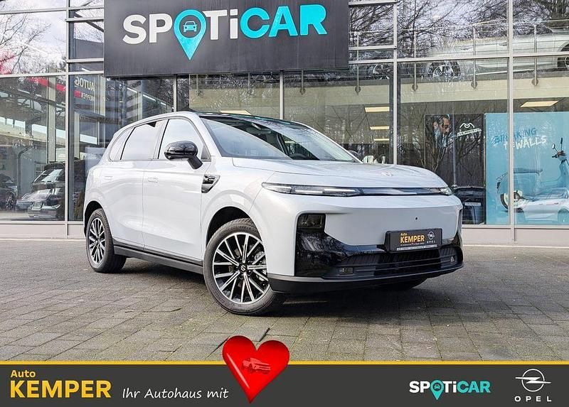 Neu Leapmotor B10 160 kW (218 PS) 2026 Silber SUV