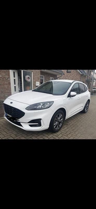 Gebraucht Ford Kuga ST-Line 224 PS (164 kW) 2021 Weiß SUV
