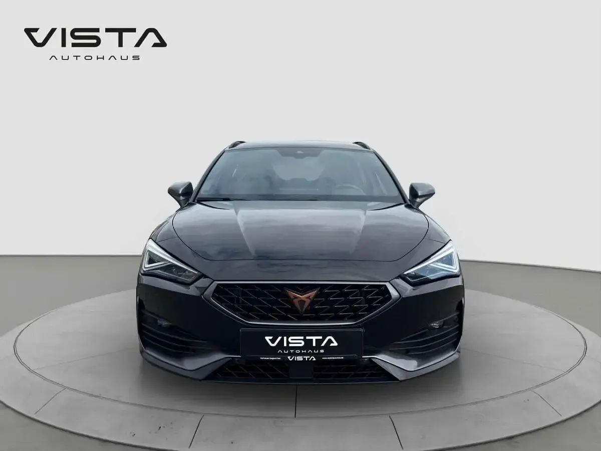 Gebraucht Cupra Leon VZ 310 PS (228 kW) 2023 Mitternachtsschwarz Kombi