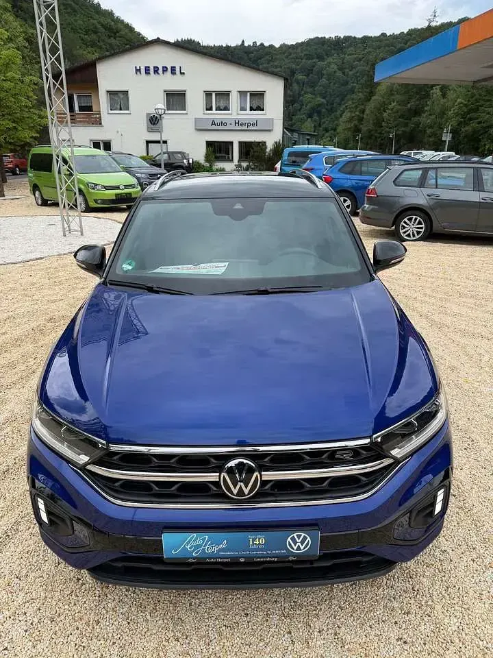 Gebraucht VW T-Roc R-line 150 PS (110 kW) 2025 Lapiz blue metallic SUV