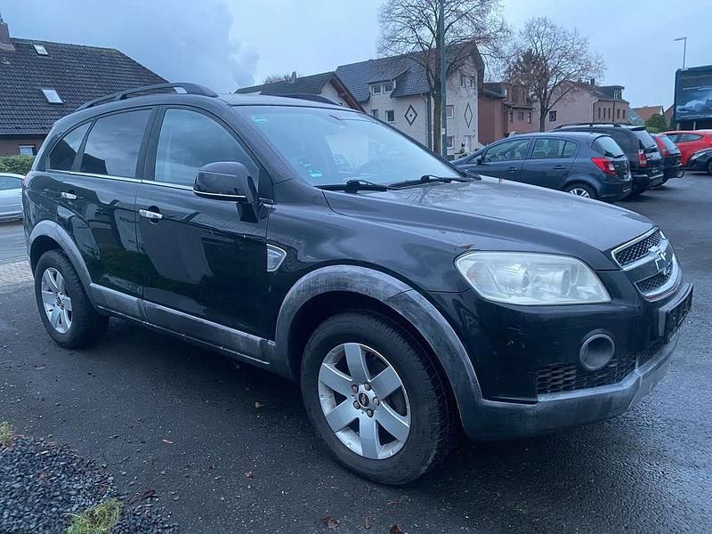 Gebraucht Chevrolet Captiva LT 150 PS (110 kW) 2007 Schwarz SUV