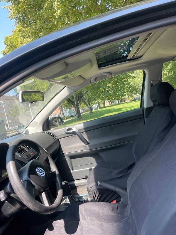 Schwarz Gebraucht 2002 VW Polo Coupé | 400 € (Guter Preis) - Bild 1/4