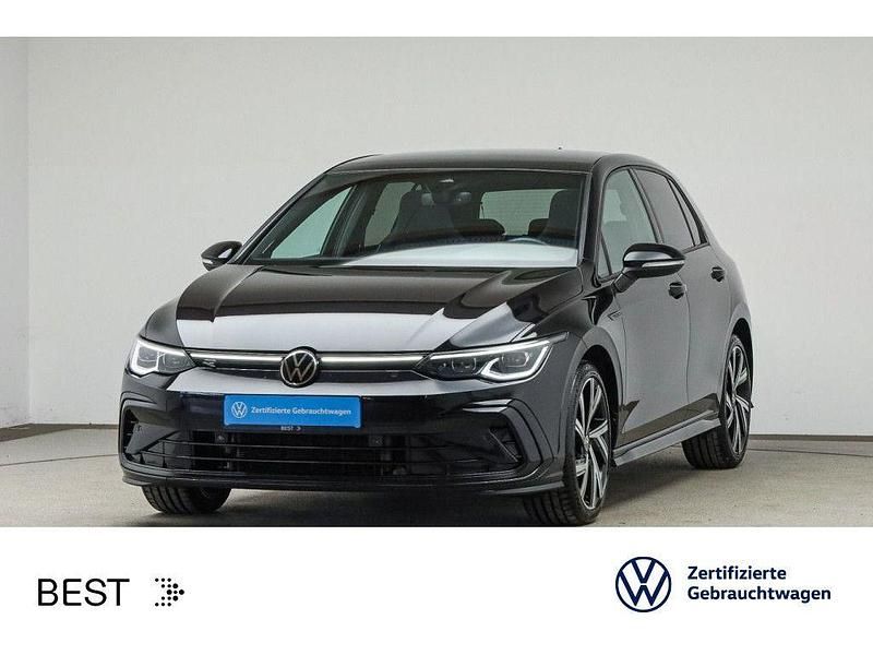 Gebraucht VW Golf VIII Style 190 PS (139 kW) 2022 Deep black perleffekt (metallic) Limousine
