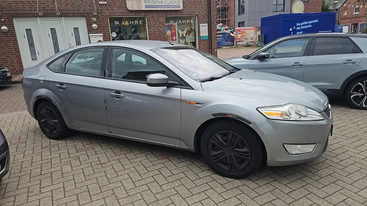 Gebraucht Ford Mondeo 125 PS (91 kW) 2008 Grau Limousine