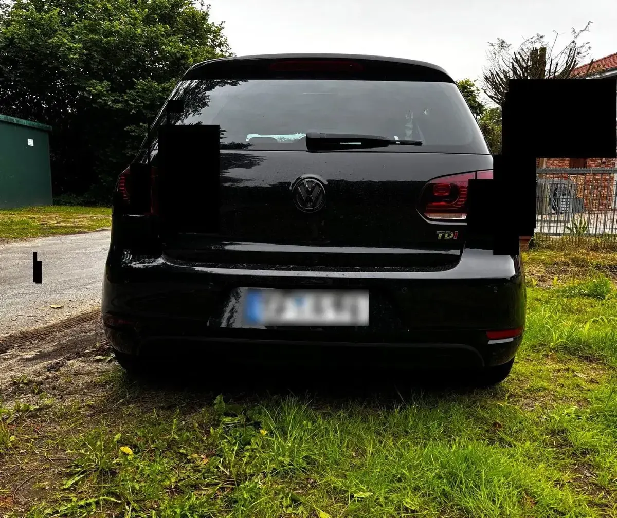 Gebraucht VW Golf VI Style 105 PS (77 kW) 2011 Schwarz Kleinwagen